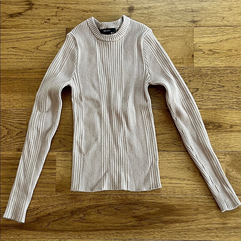 Forever 21 Ribbed Knit Top in Beige